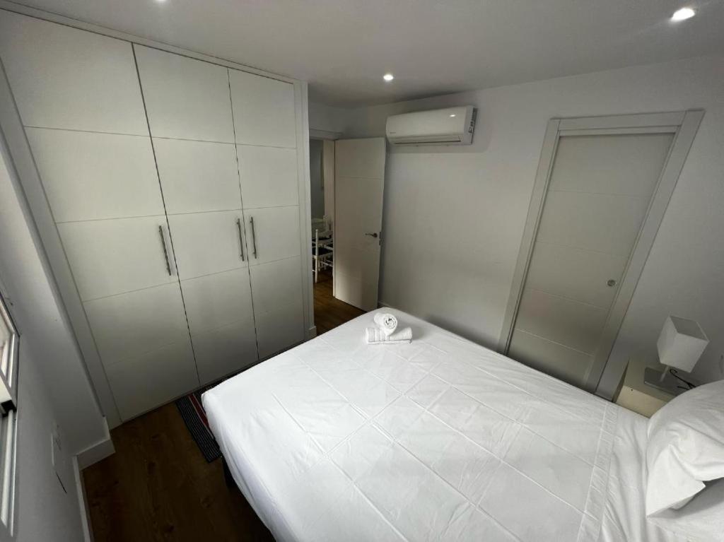 Premium Living Malaga Train Station Apartment Exterior photo